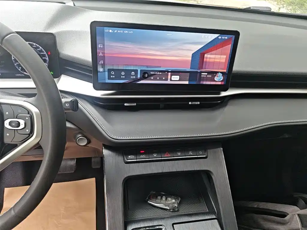 Haval H6 2023 — фото 13
