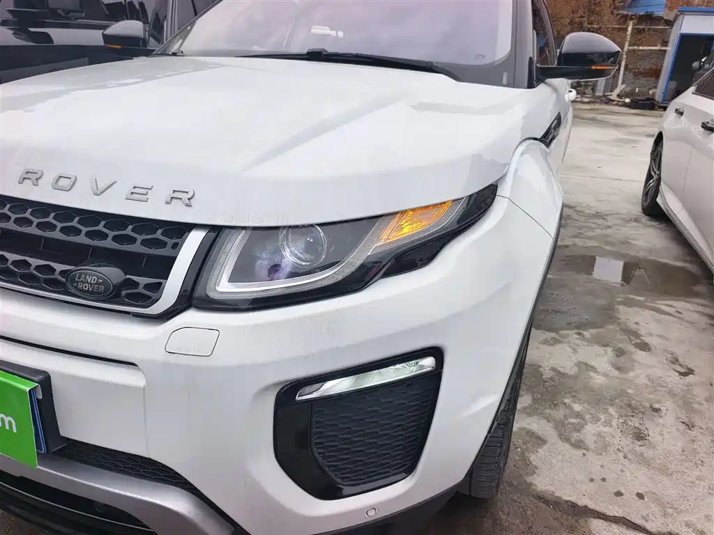 Land Rover Evoque 2017 — фото 16