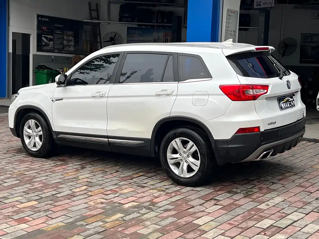 Changan CS75 2016 — фото 4