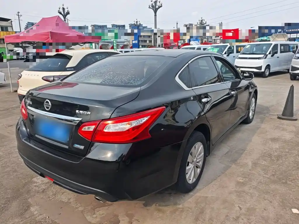 Nissan Teana 2018