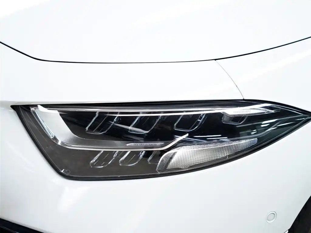 Mercedes-Benz CLS 2022 — фото 16
