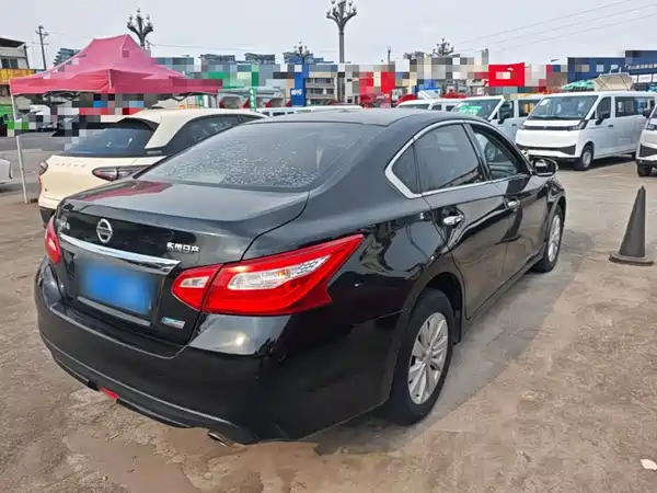Nissan Teana 2018