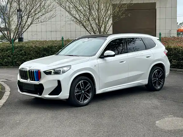 BMW X1 2024
