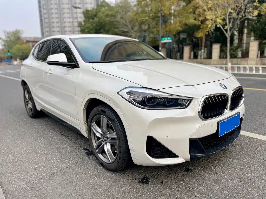 BMW X2 2021 — фото 3