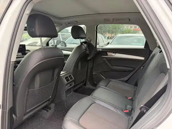 Audi Q5L 2018