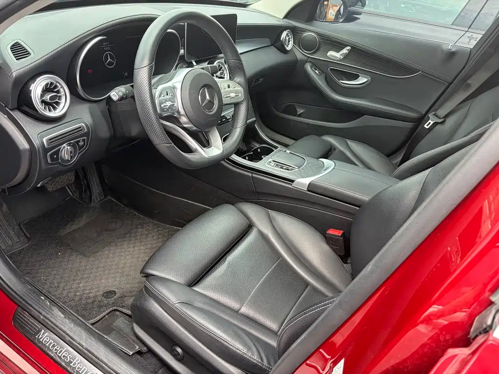 Mercedes-Benz C-Class 2021