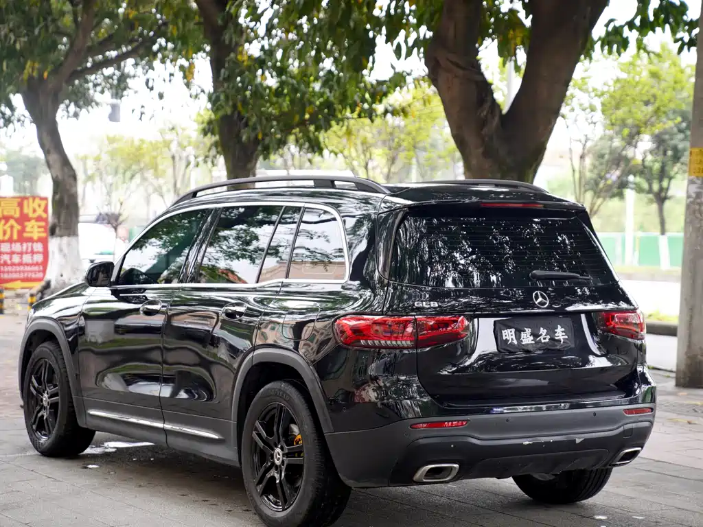 Mercedes-Benz GLB 2021 — фото 16