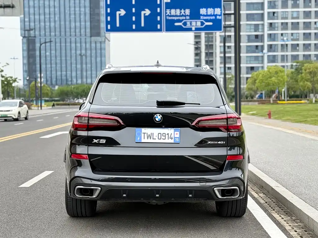 BMW X5 2020 — фото 12