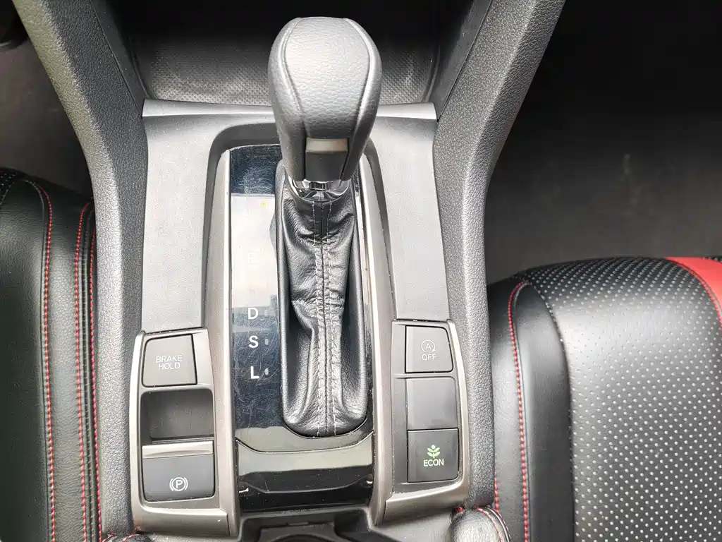 Honda Civic 2021 — фото 15