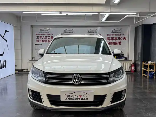 Volkswagen Tiguan 2015