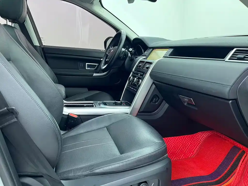 Land Rover Discovery Sport 2019 — фото 16