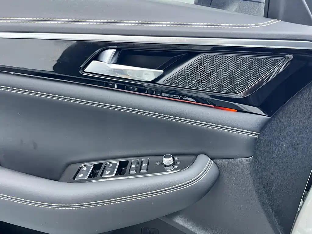 Changan CS85 COUPE 2019 — фото 6