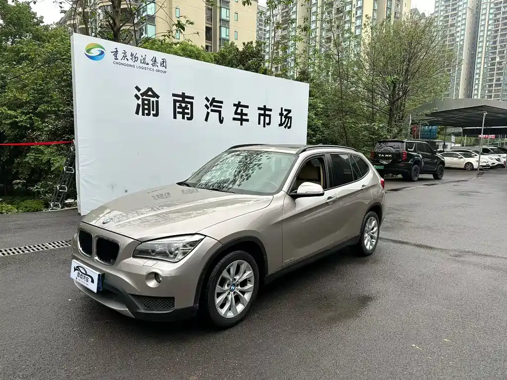BMW X1 2014 — фото 1