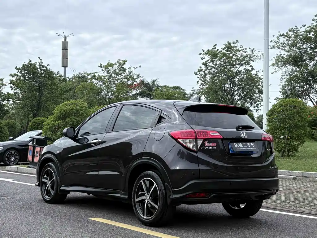 Honda Vezel 2021 — фото 6