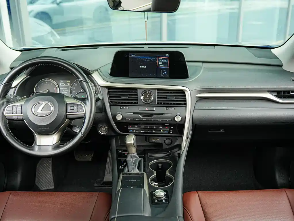 Lexus RX 2021 — фото 16