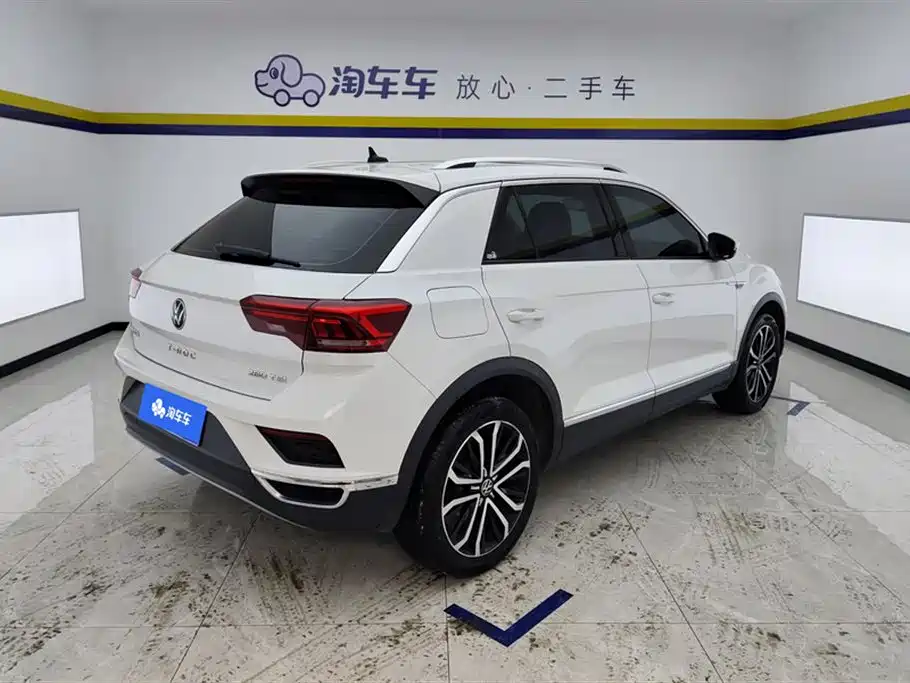 Volkswagen T-Roc 2022 — фото 3