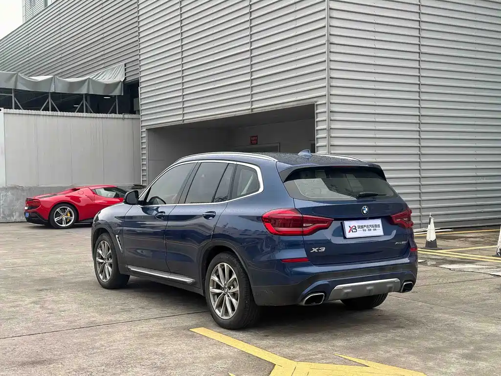 BMW X3 2019 — фото 8