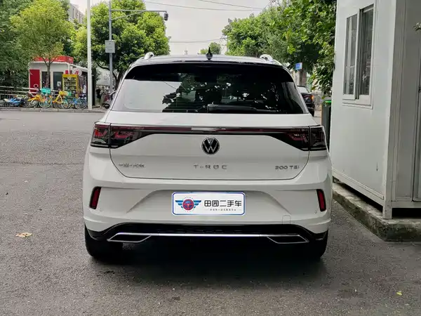 Volkswagen T-Roc 2023