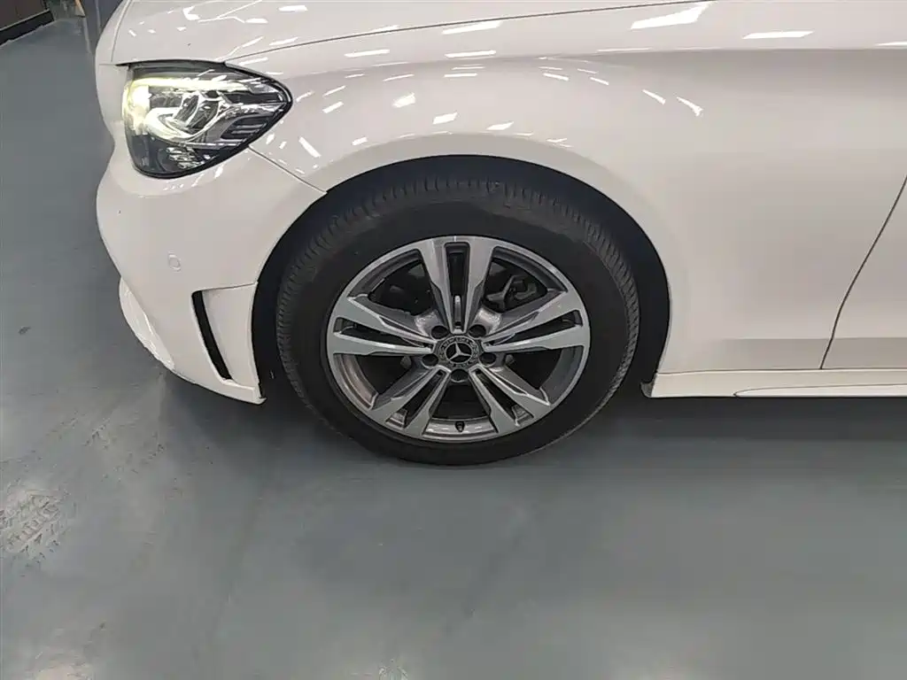 Mercedes-Benz C-Class 2021 — фото 23