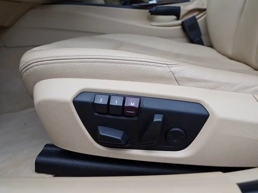 BMW 3 Series 2013 — фото 23
