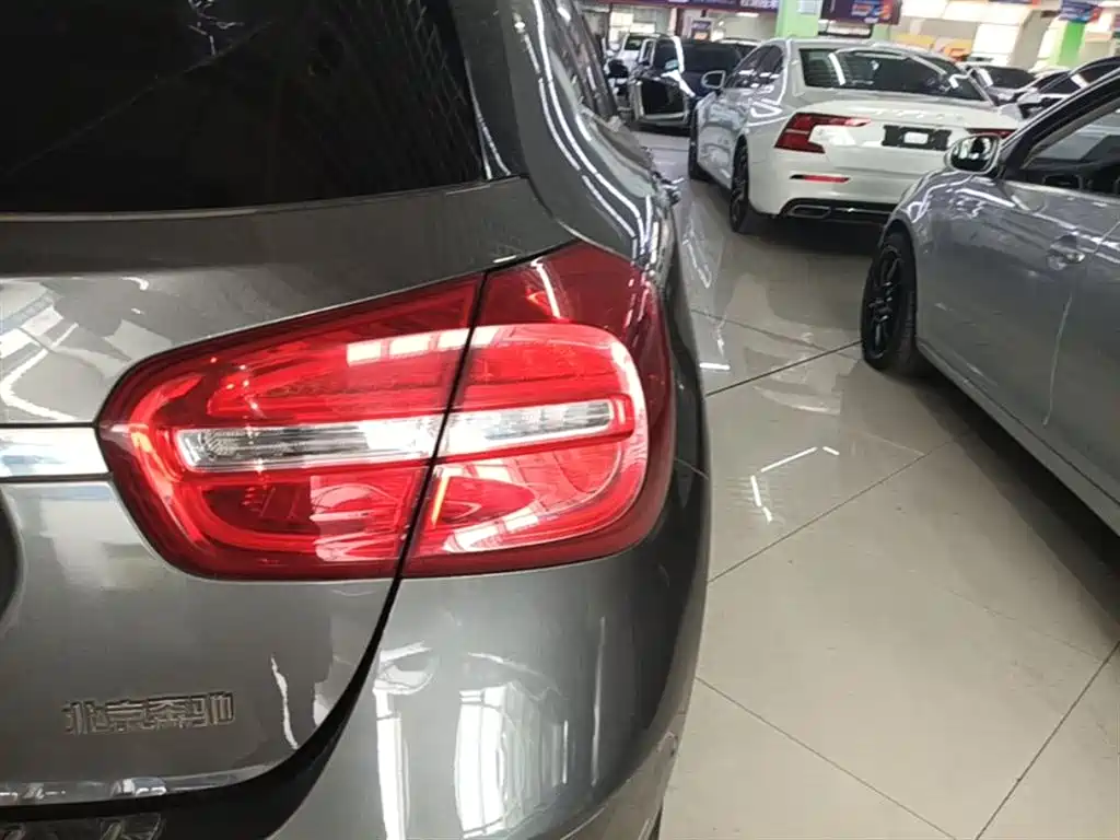 Mercedes-Benz GLA 2017 — фото 8