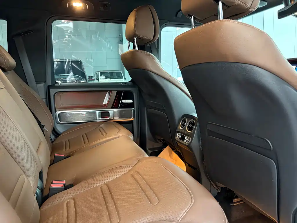 Mercedes-Benz G-Class 2019 — фото 12