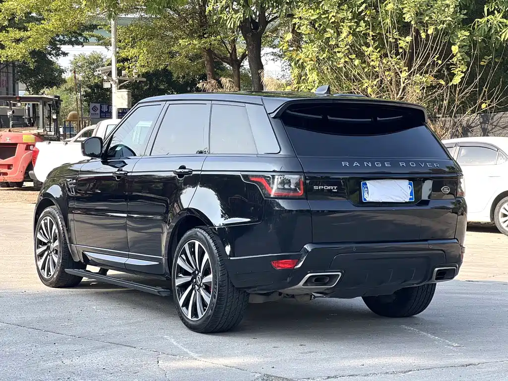Land Rover Sport 2021 — фото 9