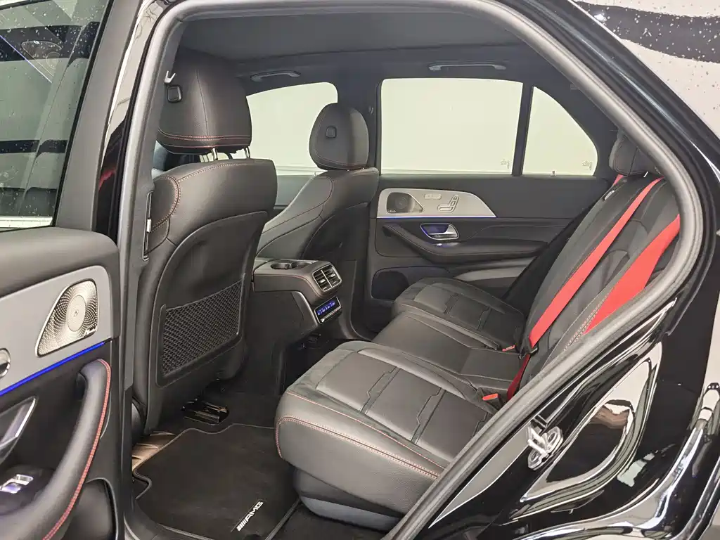 Mercedes-Benz GLE AMG 2025 — фото 13