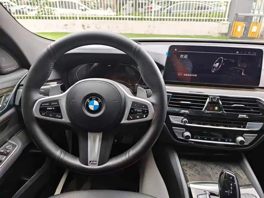 BMW 6 Series GT 2021 — фото 11
