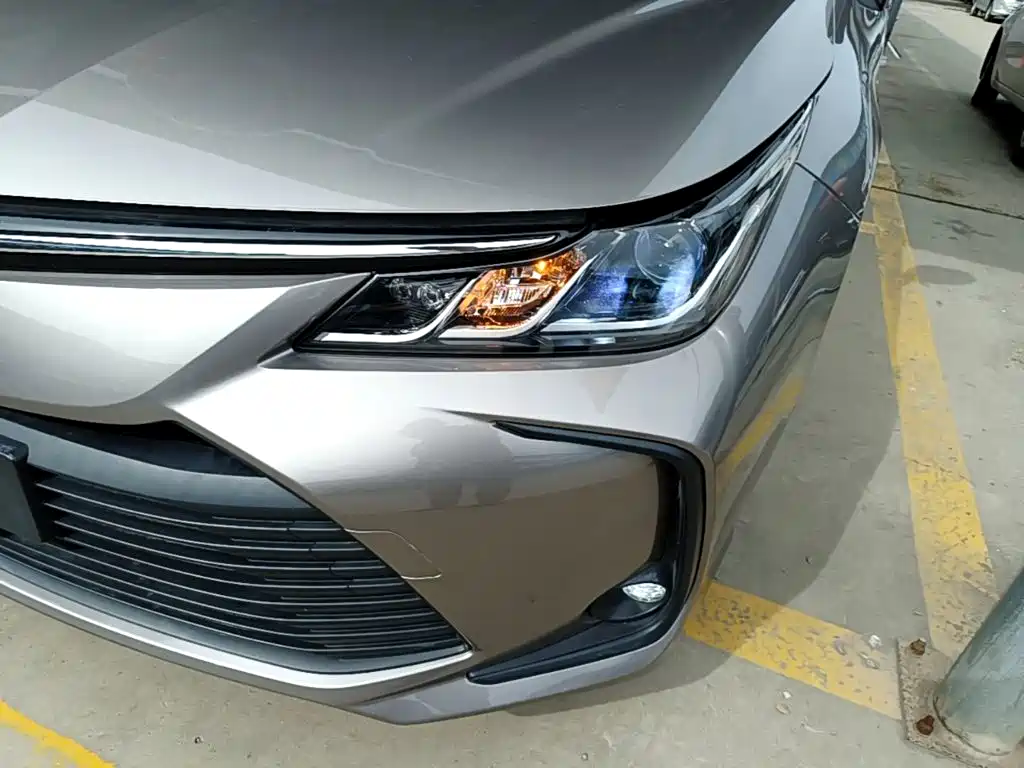 Toyota Corolla 2020 — фото 24