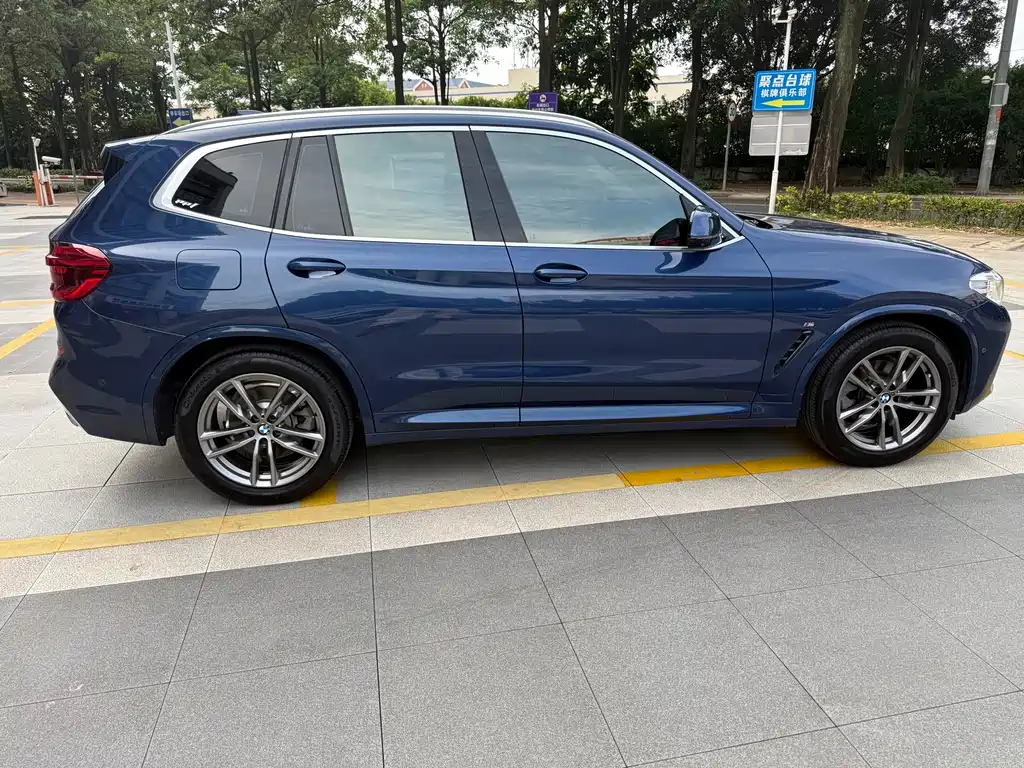 BMW X3 2019 — фото 8