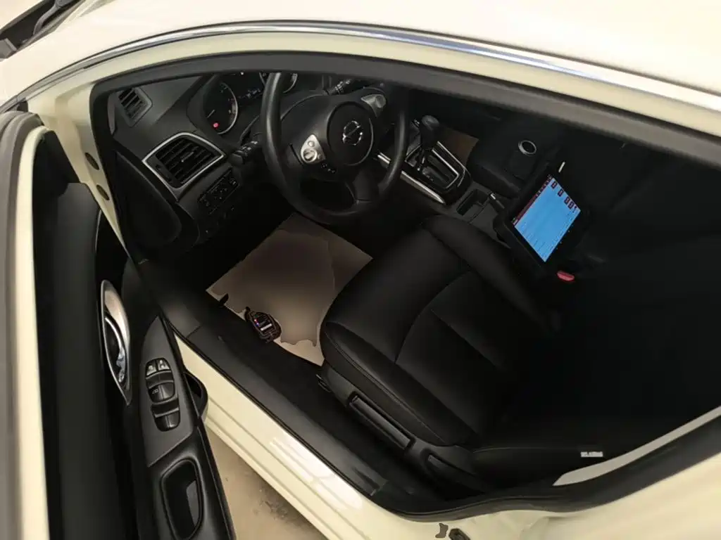Nissan Sylphy 2022 — фото 16