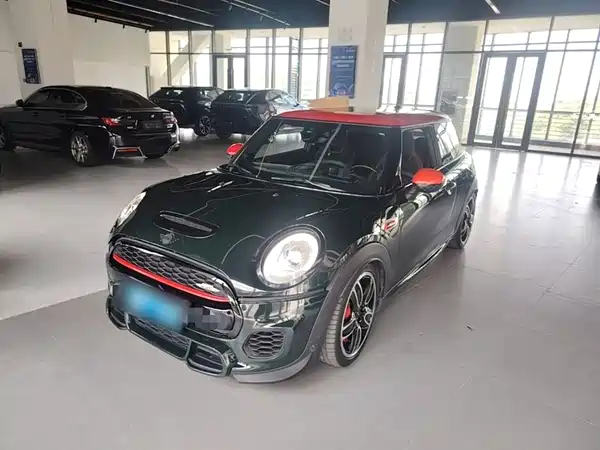 MINI JCW 2015