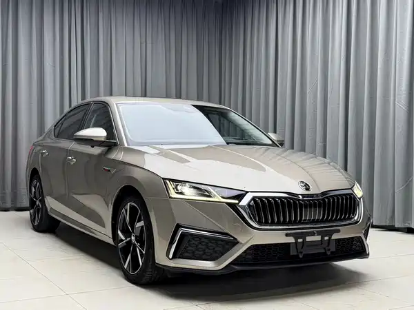 Skoda Octavia 2023