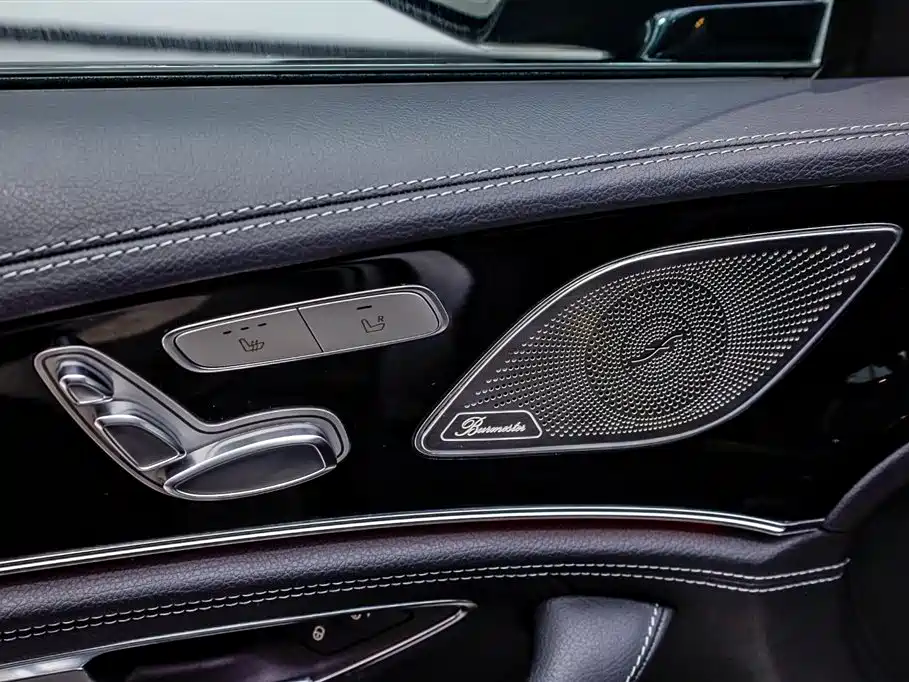 Mercedes-Benz AMG GT 2020 — фото 25