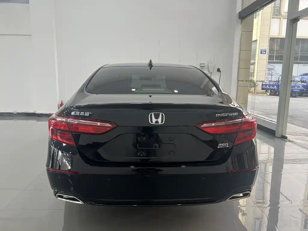 Honda Inspire 2023 — фото 13