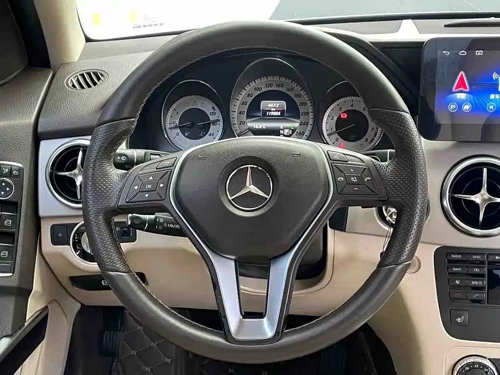 Mercedes-Benz GLK-Class 2013 — фото 15