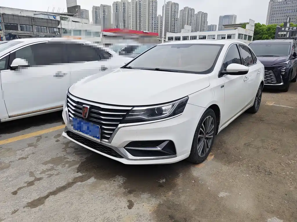 Roewe i6 Classic 2019 — фото 1