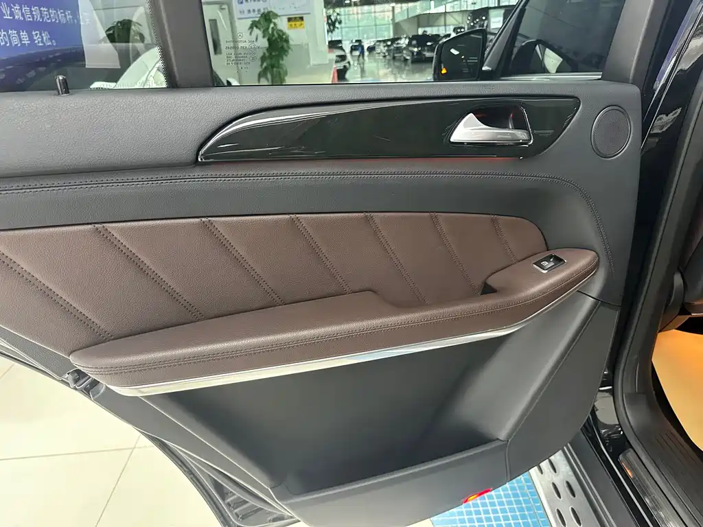 Mercedes-Benz GL-Class AMG 2015 — фото 19