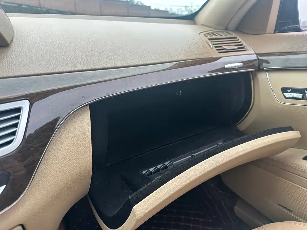 Mercedes-Benz S-Class 2012 — фото 28