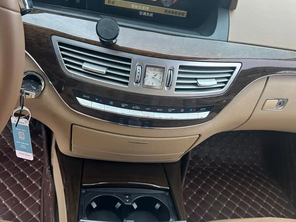 Mercedes-Benz S-Class 2012 — фото 23