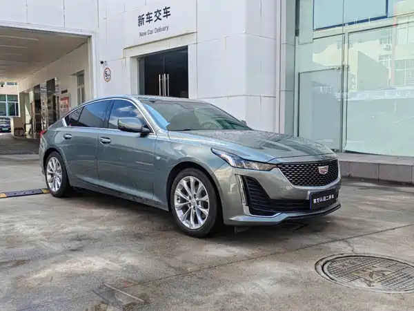 Cadillac CT5 2023