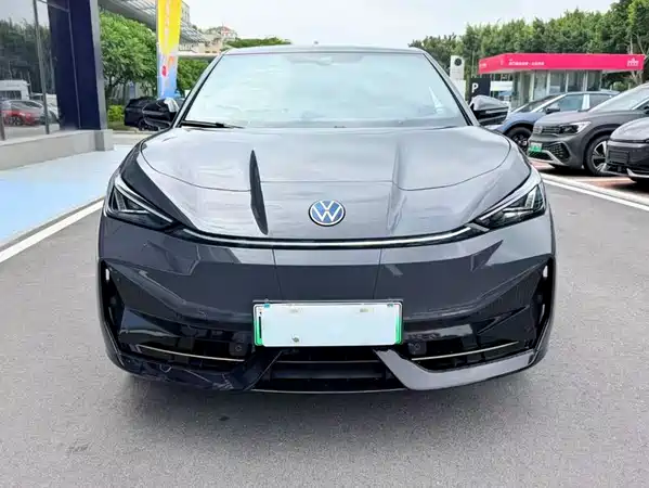 Volkswagen Distinctive 06 2024