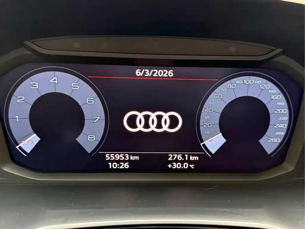 Audi Q3 2021 — фото 14
