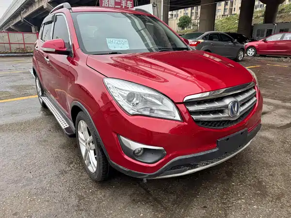Changan CS35 2015