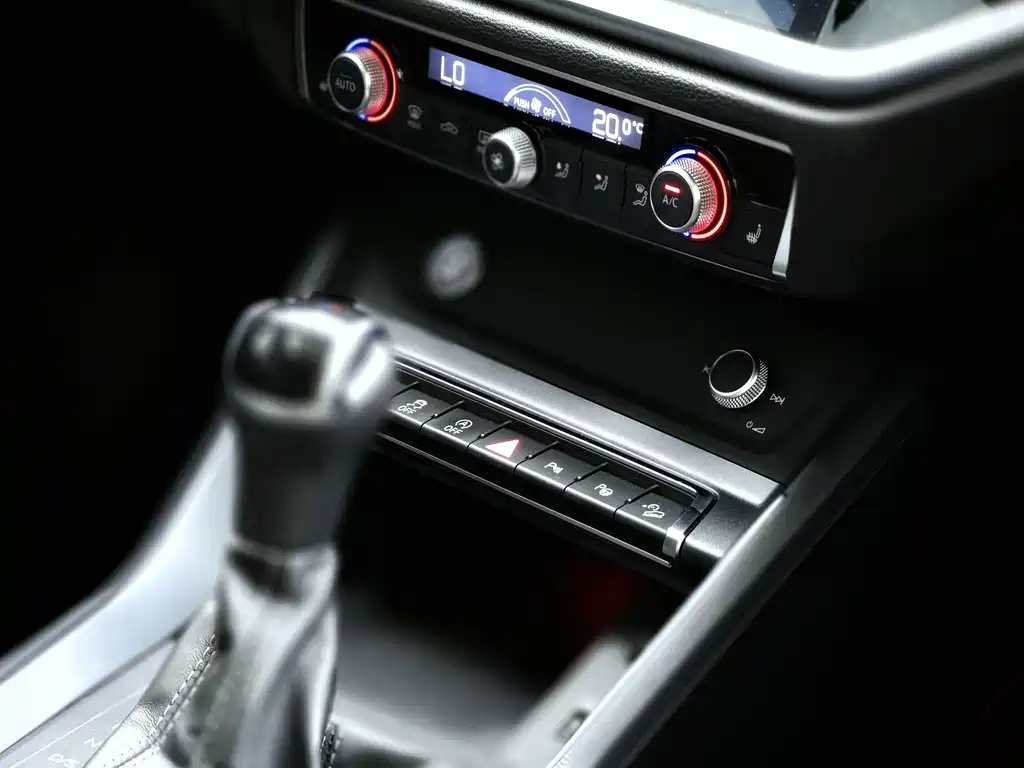 Audi Q3 Sportback 2020 — фото 14