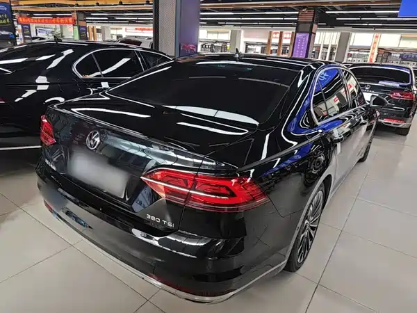 Volkswagen Phideon 2023