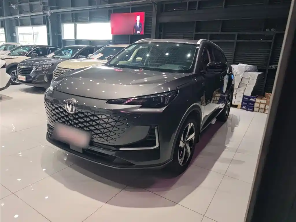 Changan CS55PLUS 2024 — фото 2
