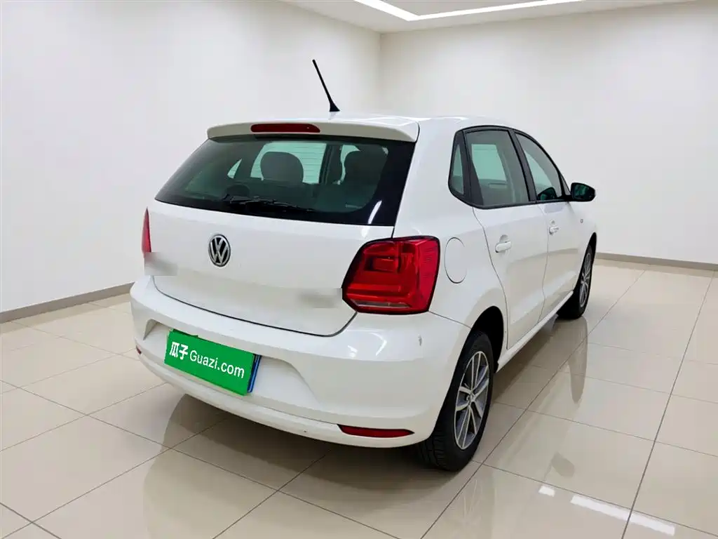 Volkswagen Polo 2015