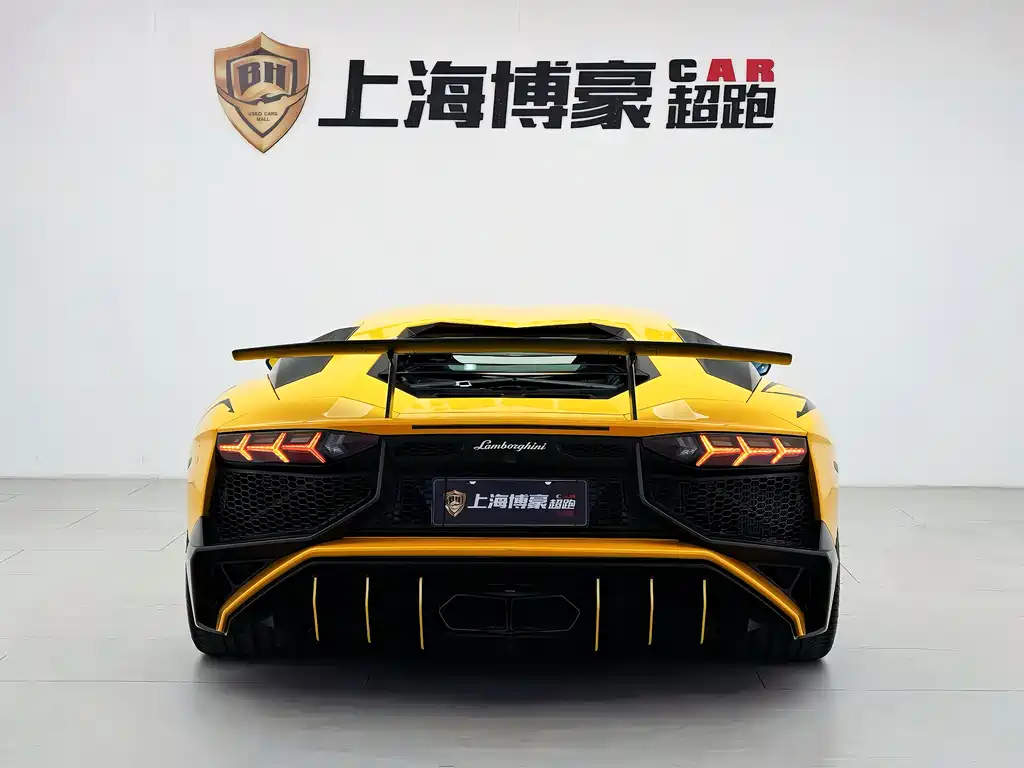 Lamborghini Aventador 2016 — фото 5